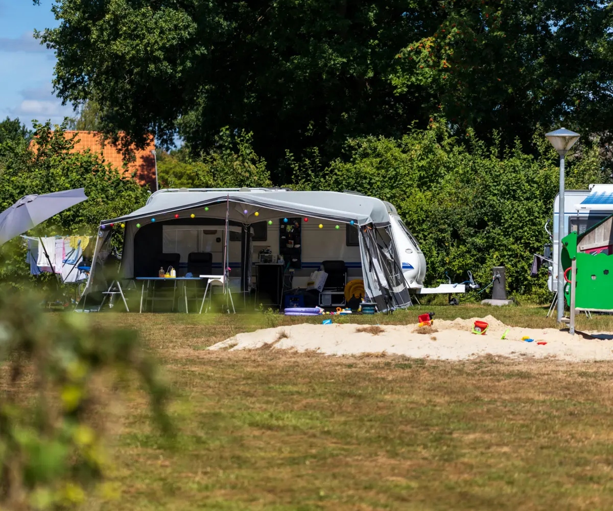 HTH Lowres Vossenburcht 3486